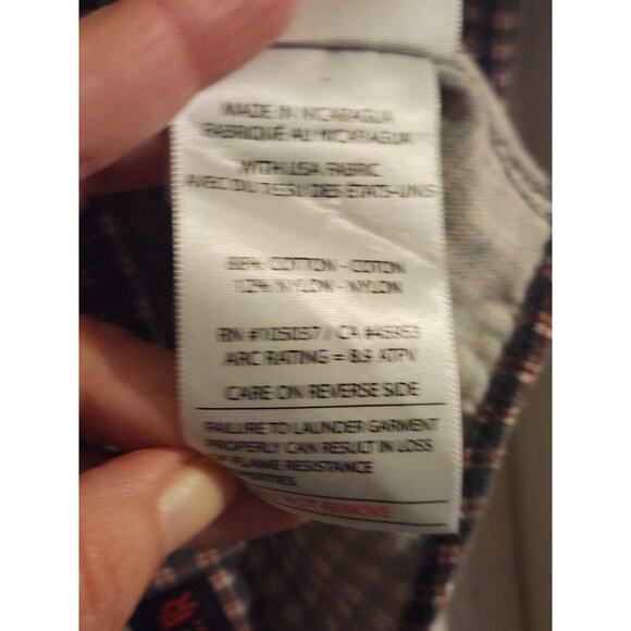 Ariat Men Red Green Plaid Long Sleeve Button-Up Shirt XXl - Picture 4 of 8